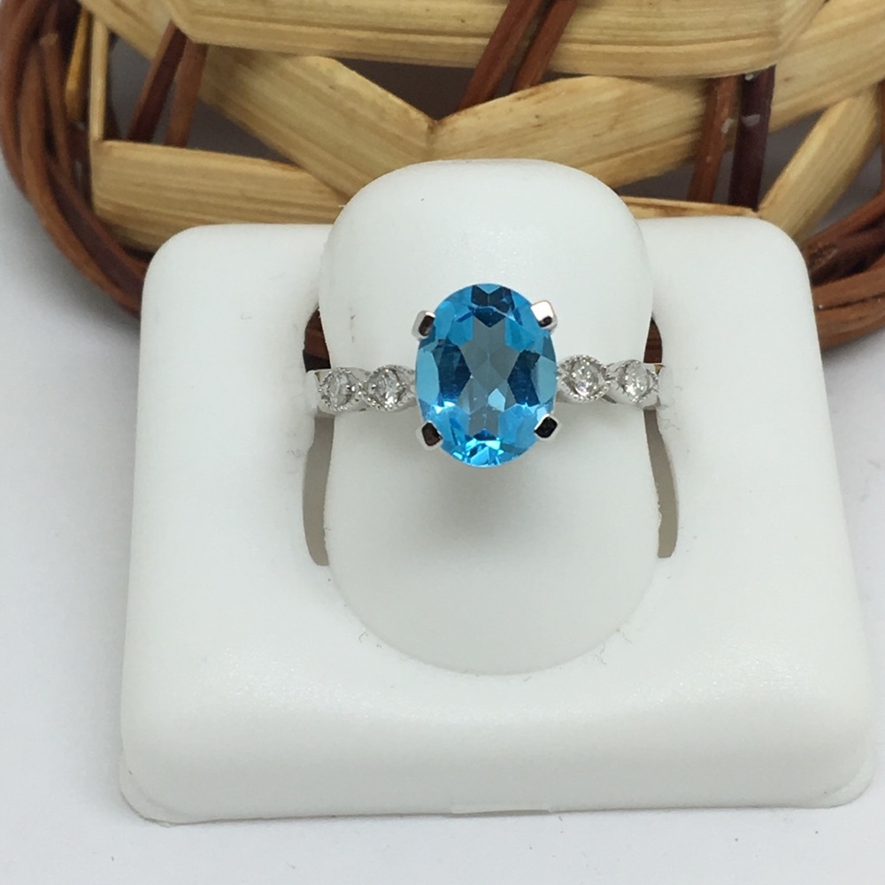 14K White Gold Natural Diamond and Blue Topaz Ring